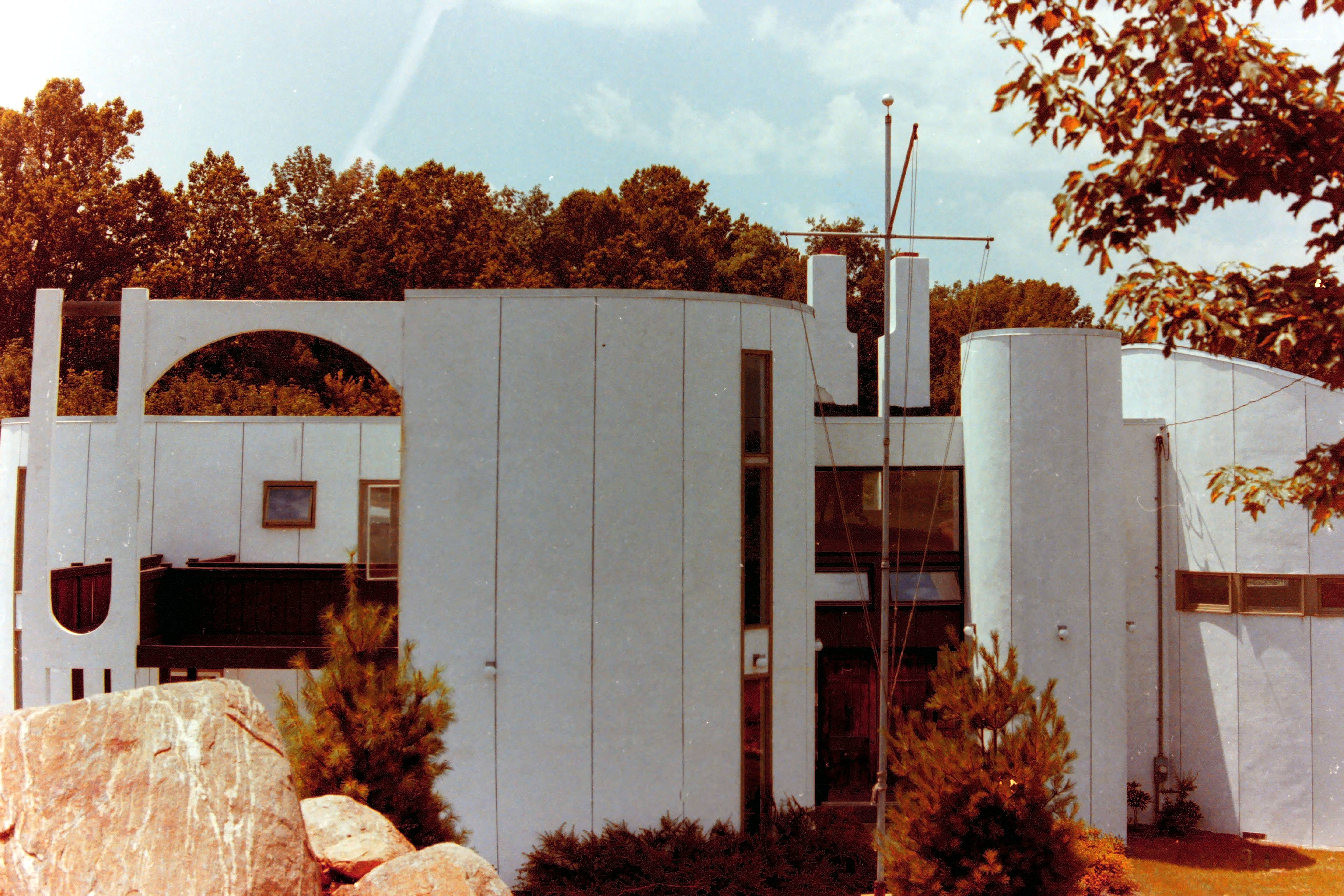1977:06:01